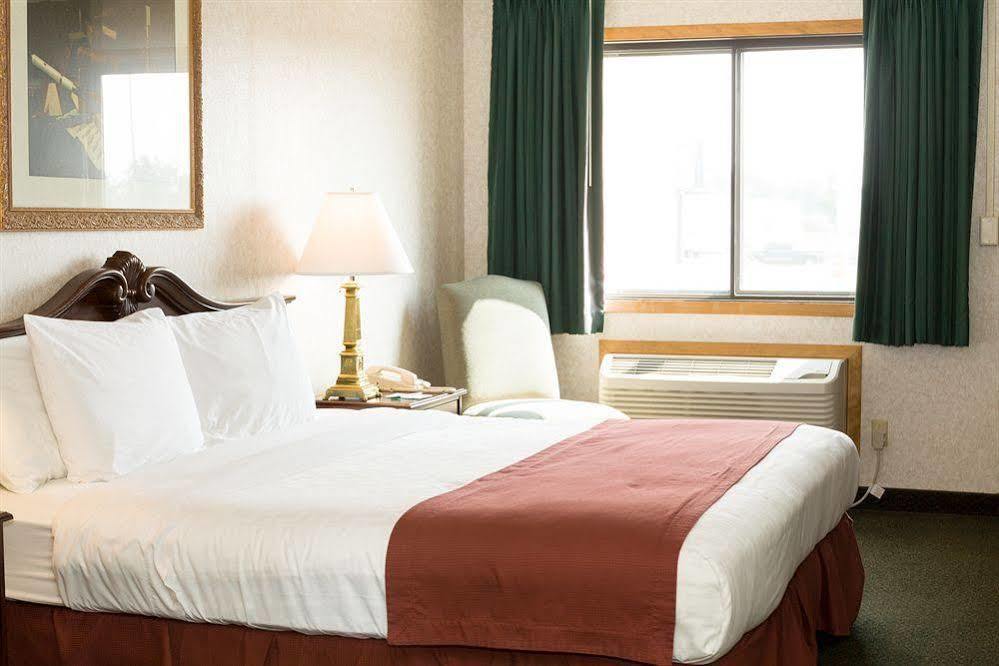 Baymont By Wyndham Sioux Falls North,I-29,Russell St, Airport Εξωτερικό φωτογραφία